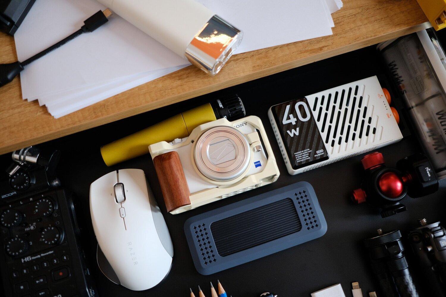 thiết kế lại hộc bàn công nghệ với in3d