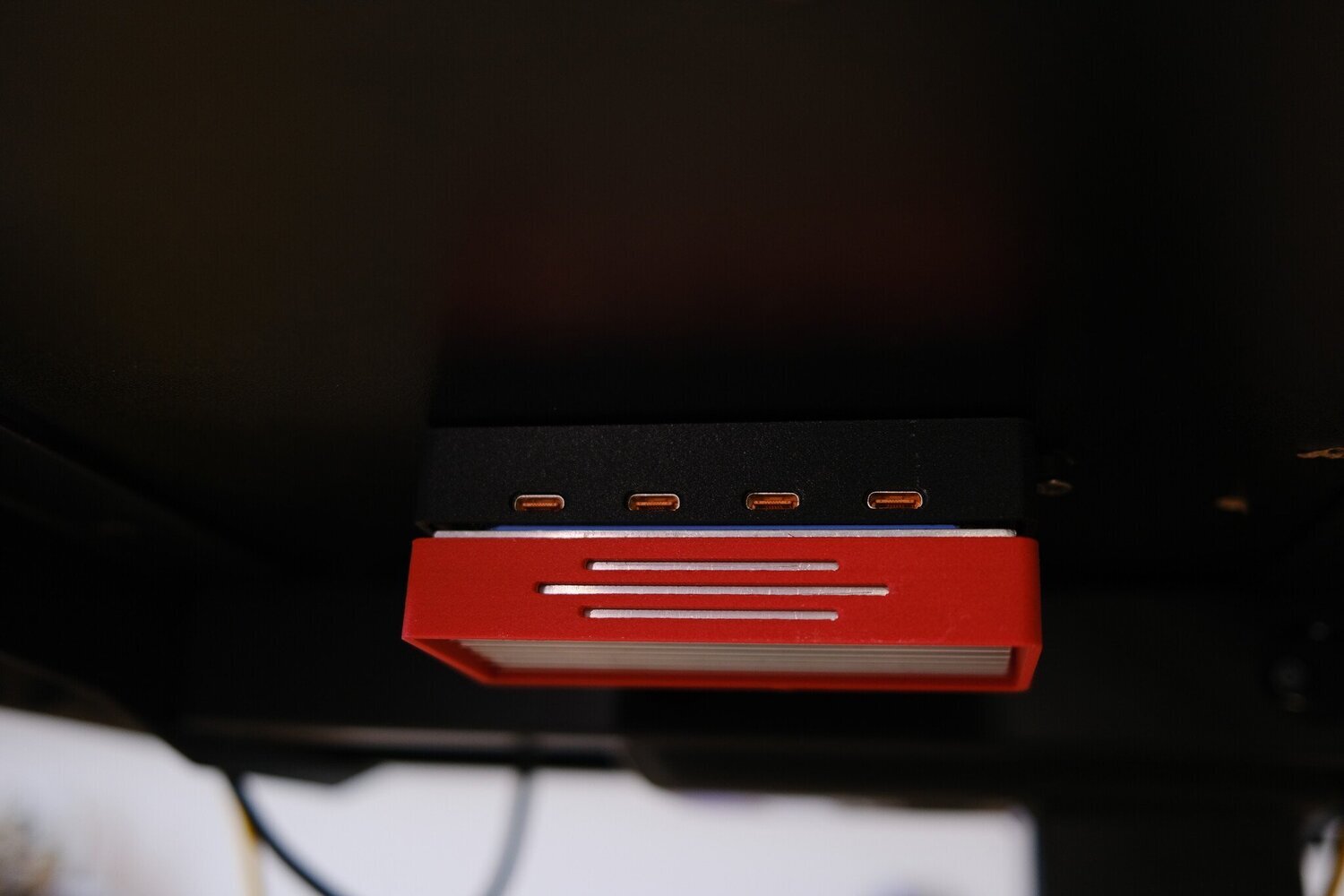 bàn solo content creator