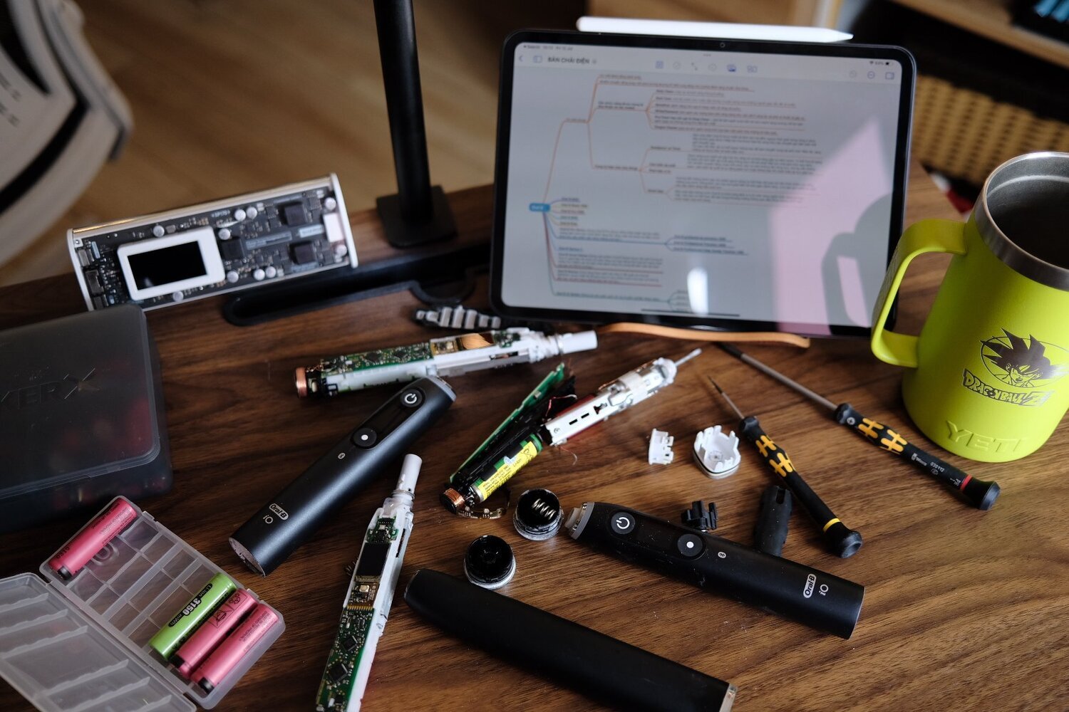 bàn chải điện oralb và philips