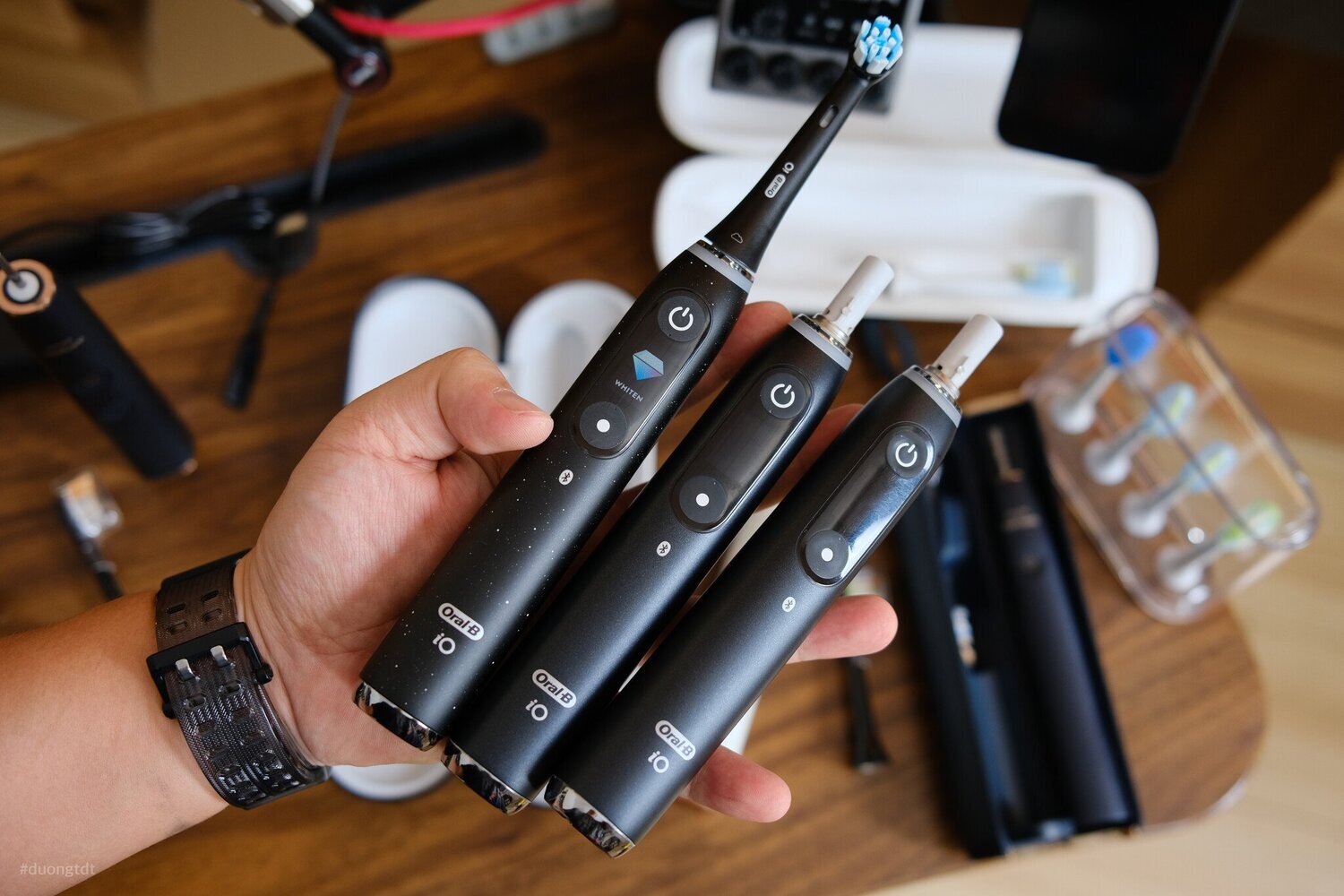 bàn chải điện oralb và philips