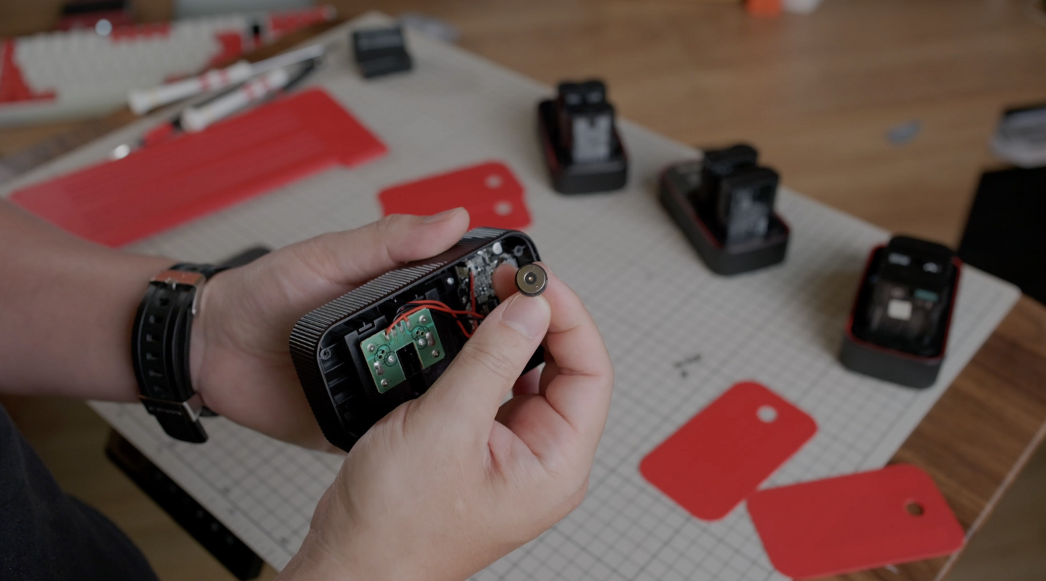 screenshot-2025-11-01-at-22-05-11