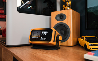 Dock iPhone Lumon Cyberdock