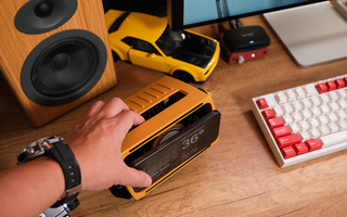 Dock iPhone Lumon Cyberdock