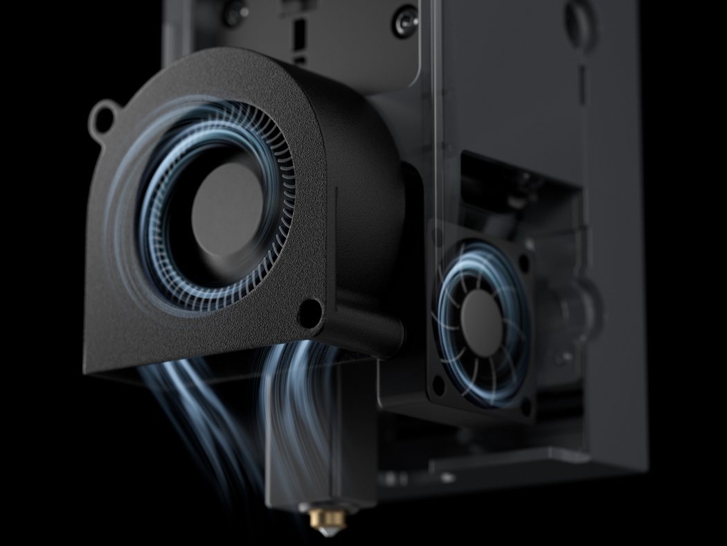 Three-fan cooling: the 5020 part fan, hotend fan and auxiliary fans